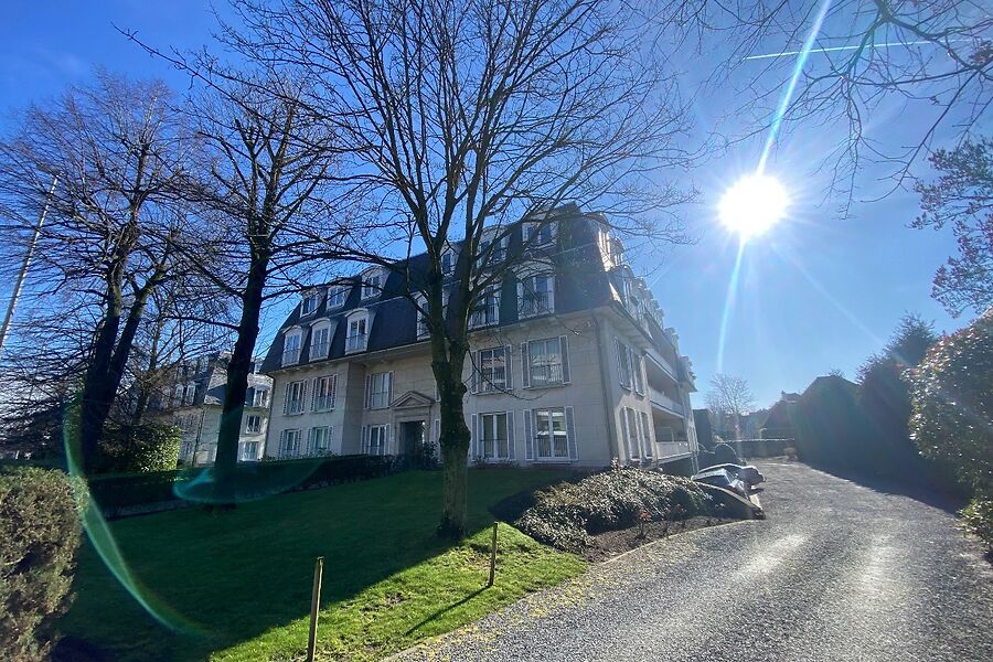 Centraal gelegen appartement  in Gent met 3 slaapkamers.